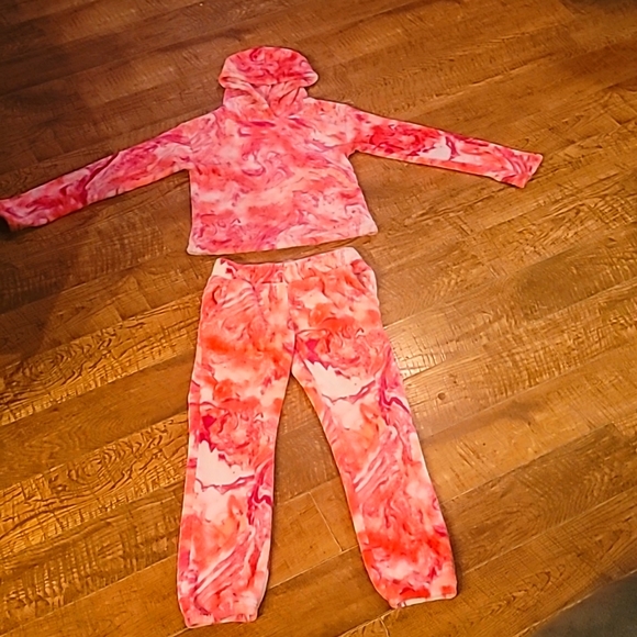 Girl's 2 piece plush outfit - Picture 4 of 5